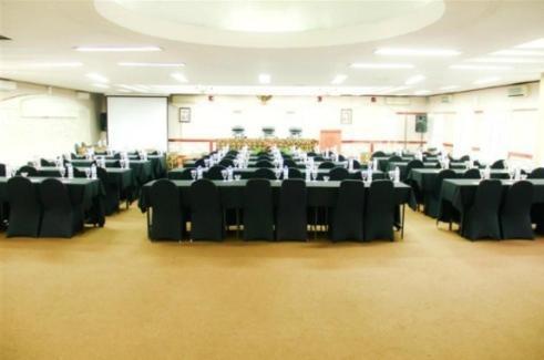 Grand Prioritas Hotell Bogor Exteriör bild
