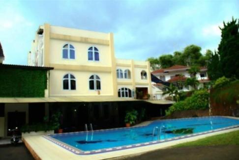 Grand Prioritas Hotell Bogor Exteriör bild