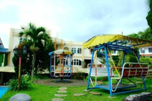 Grand Prioritas Hotell Bogor Exteriör bild